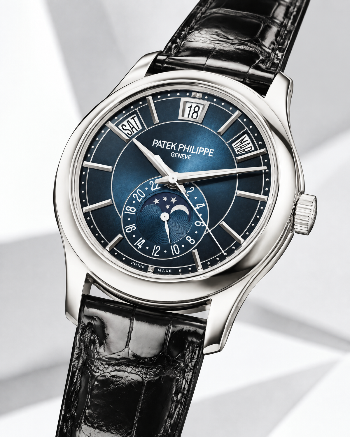 Annual Calendar White Gold