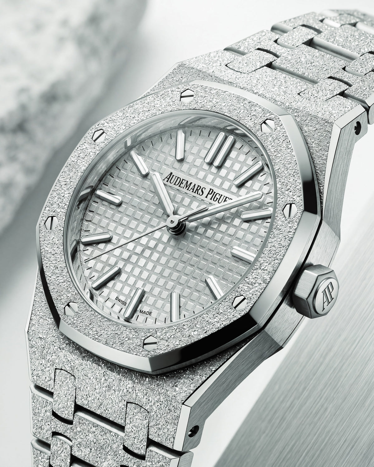 Audemars Piguet Royal Oak Frosted Gold 34 — White Gold
