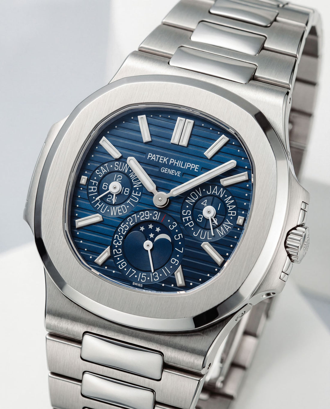 Nautilus Perpetual Calendar